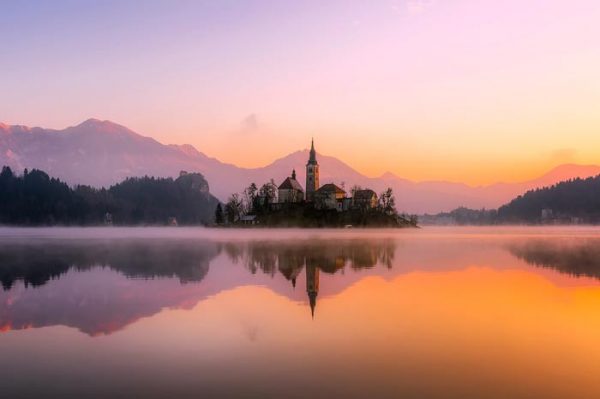 Significado de Soñar con una Iglesia